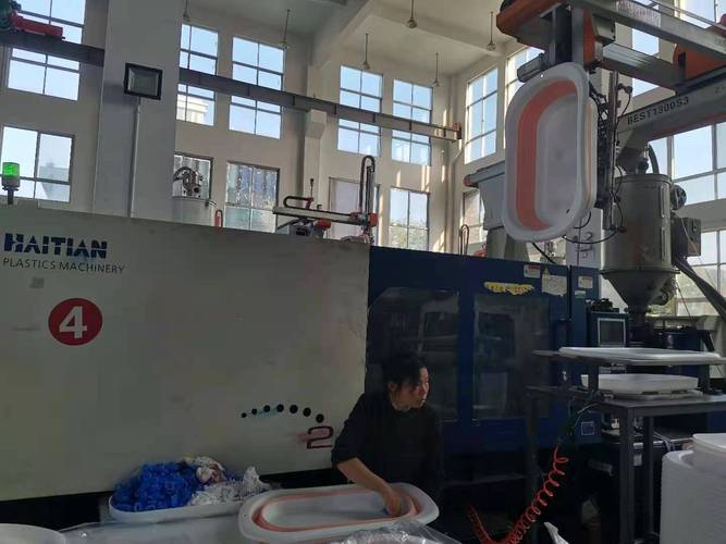 臺州市峰特塑業(yè)